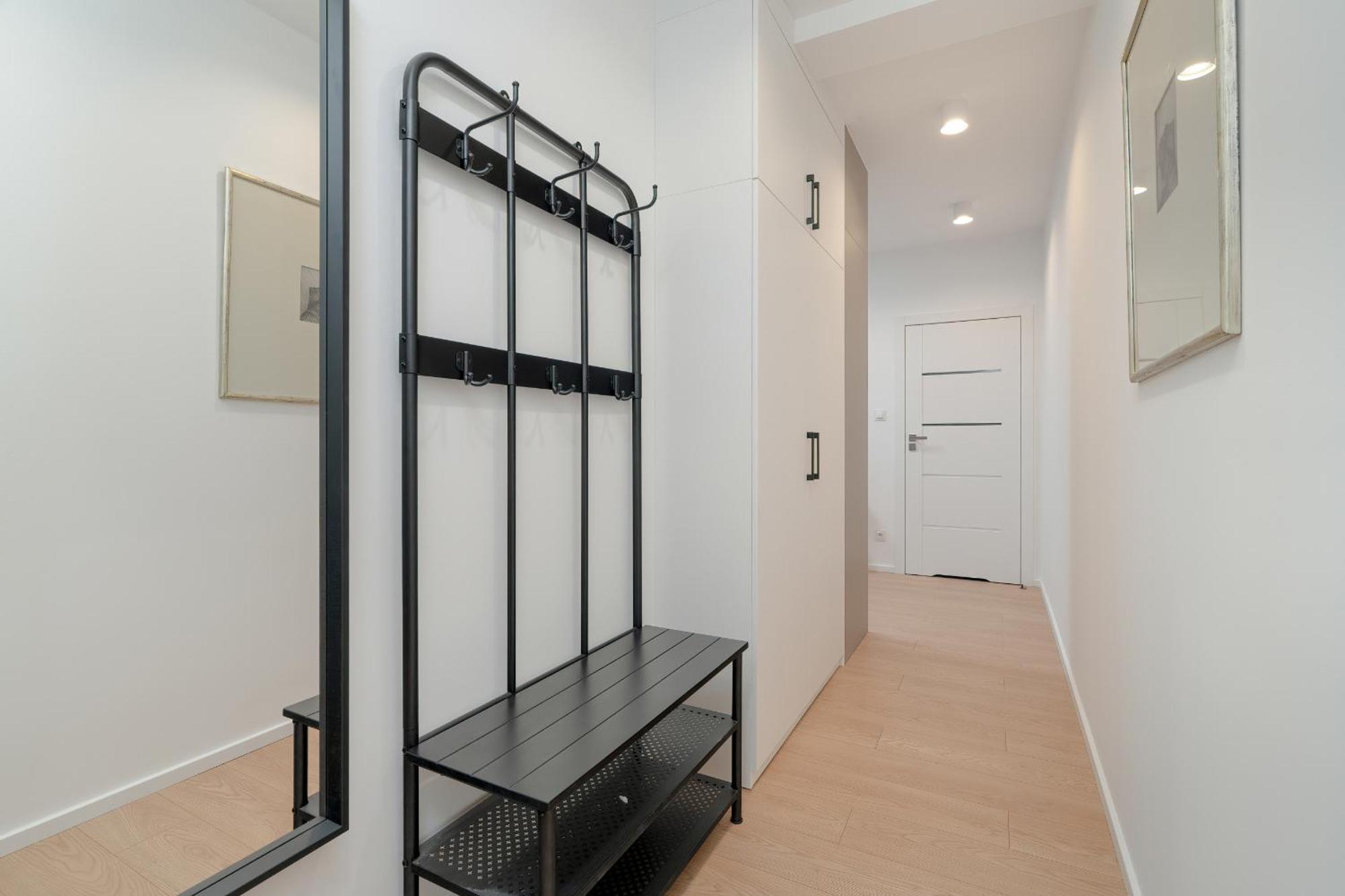 Spacious Apartment With Balcony By Rent Like Home Poznan Exterior photo